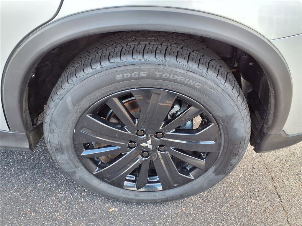 2023 Mitsubishi Outlander Sport LE photo 12