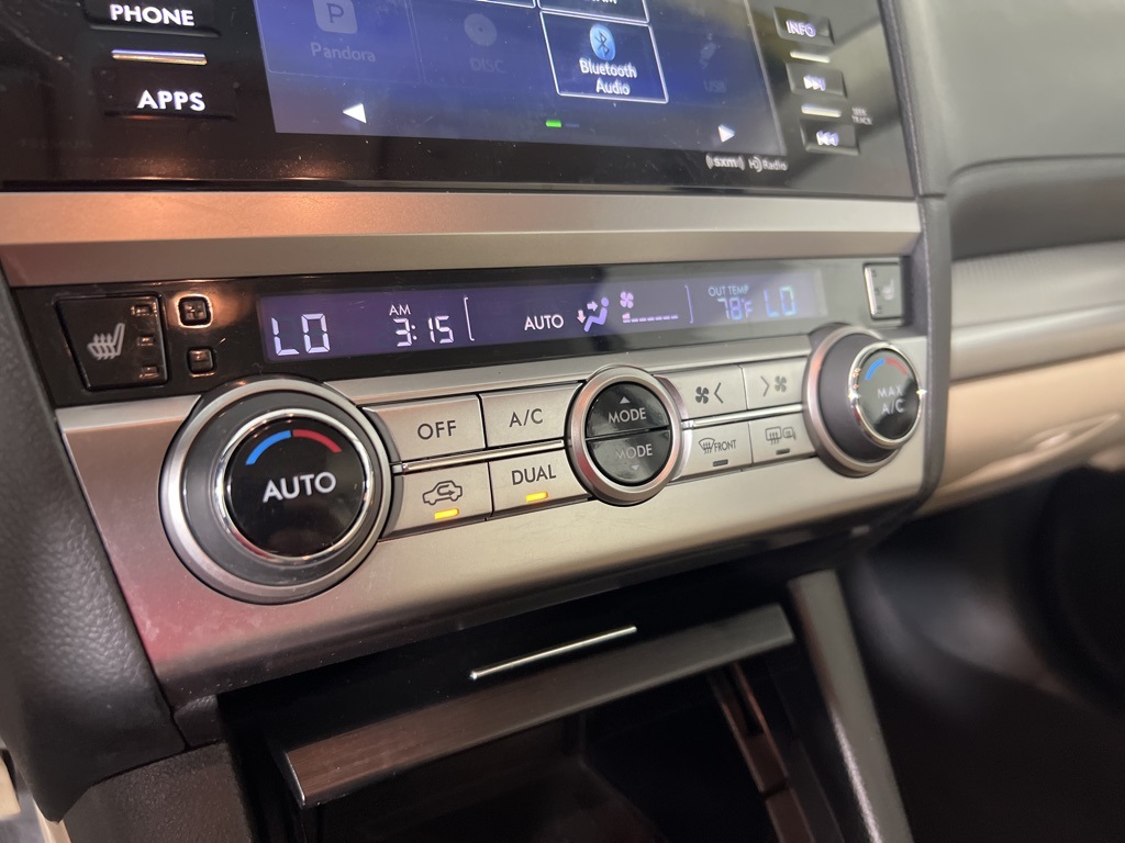 2017 Subaru Legacy 2.5i Premium photo 22