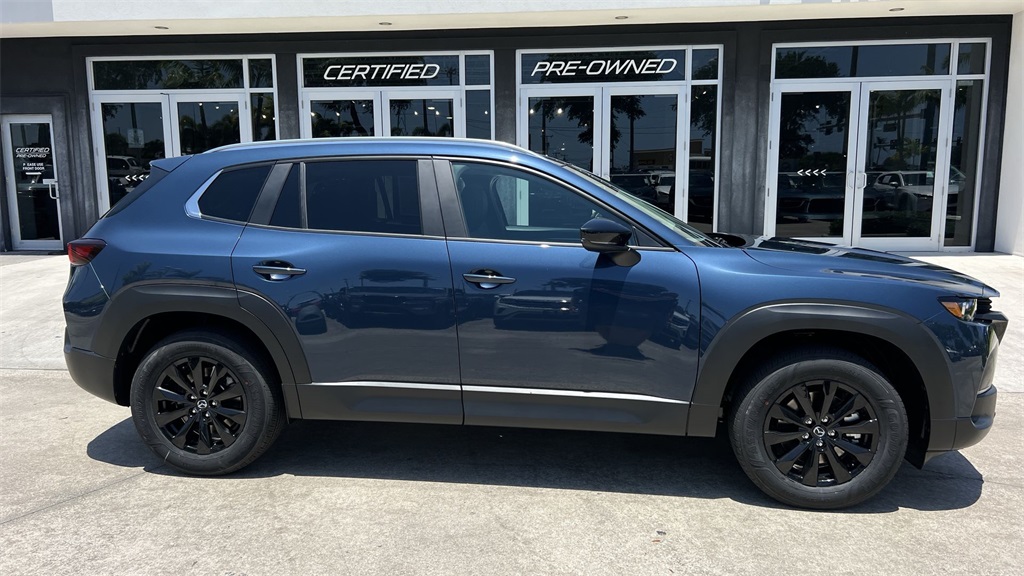 2025 Mazda CX-50 2.5 S Premium photo 5