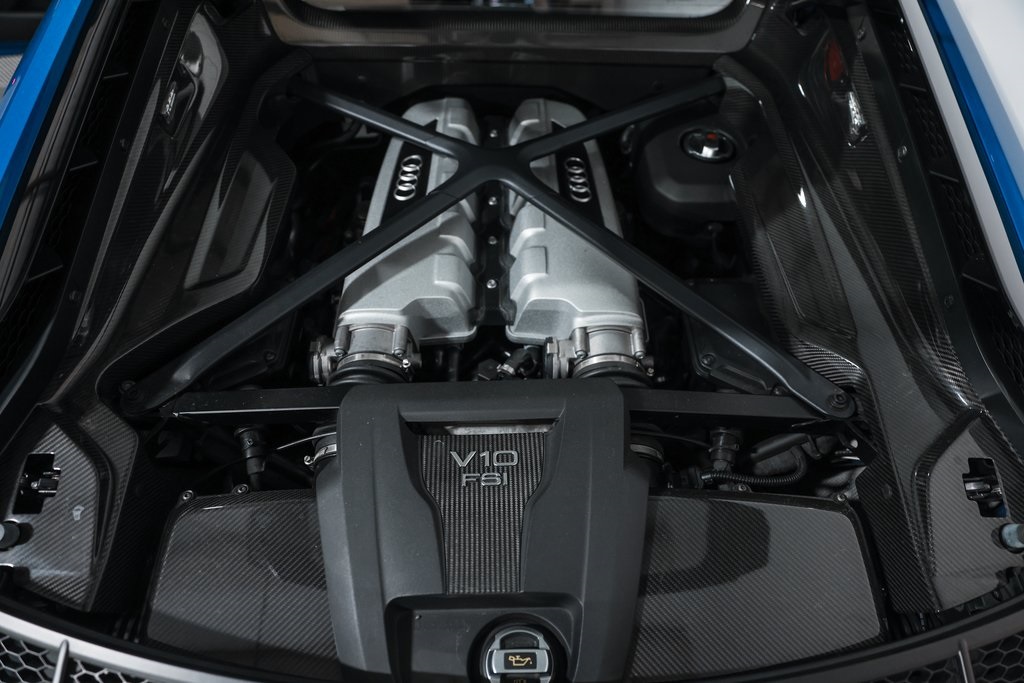 2017 Audi R8 5.2 V10 Plus Coupe photo 19