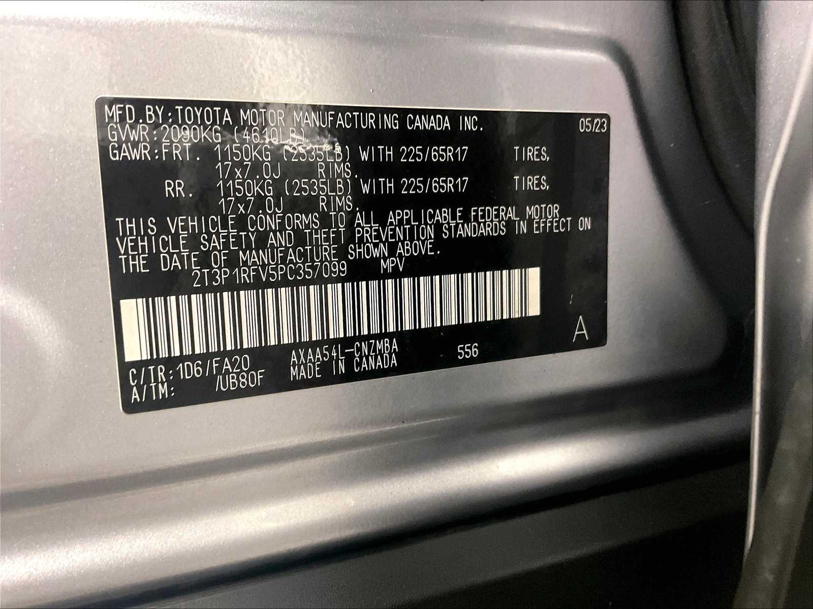 2023 Toyota RAV4 XLE photo 33