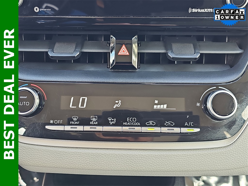 2022 Toyota Corolla LE photo 19
