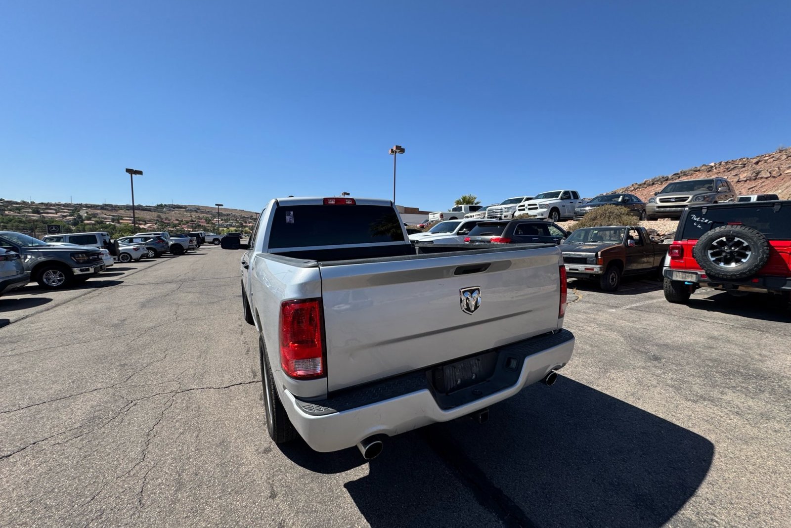 2016 Ram 1500 Express photo 2