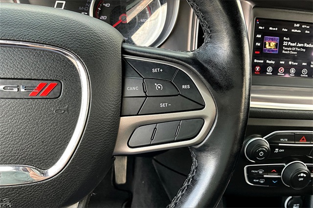 2021 Dodge Charger SXT photo 11