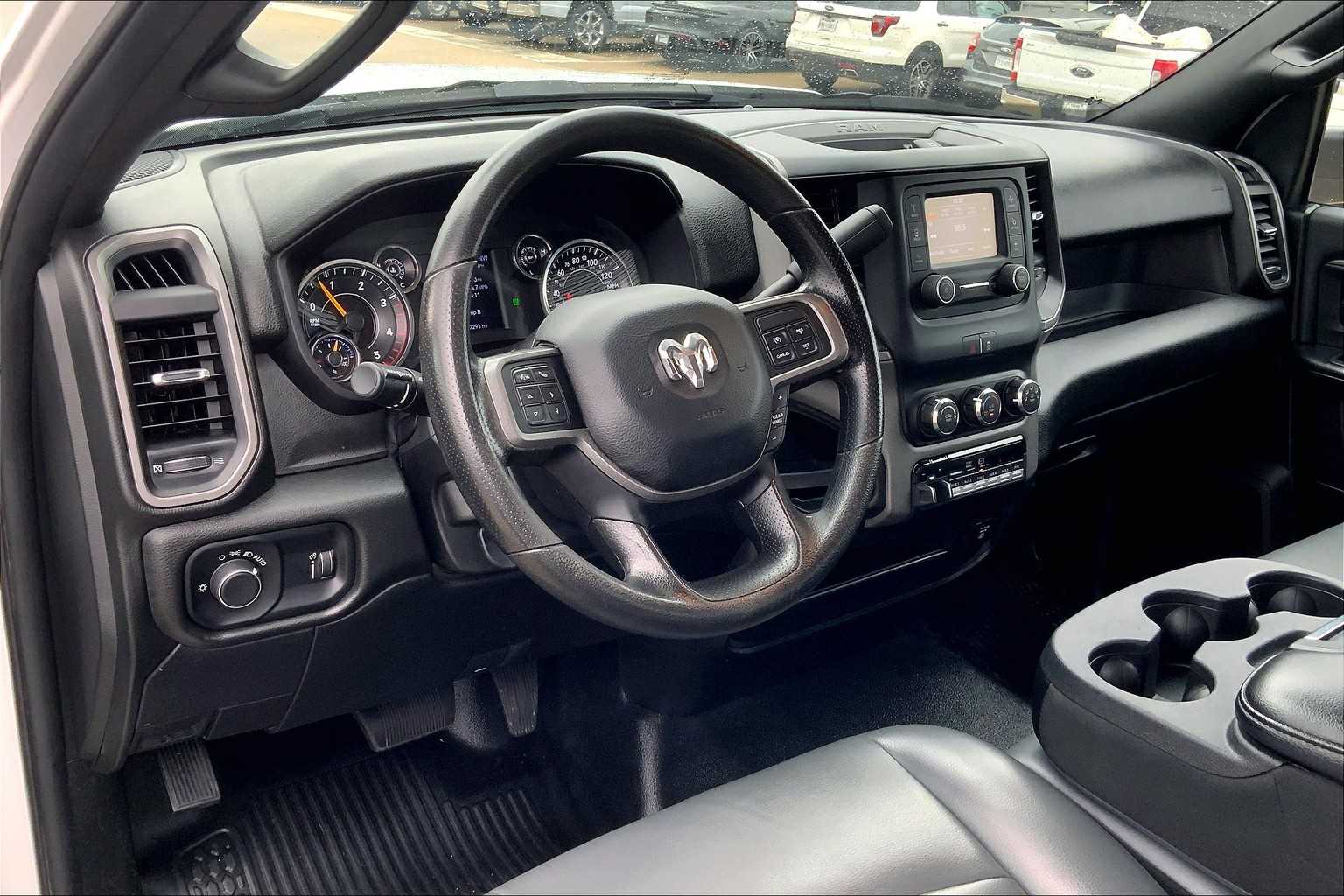 2021 Ram 5500 Tradesman photo 16