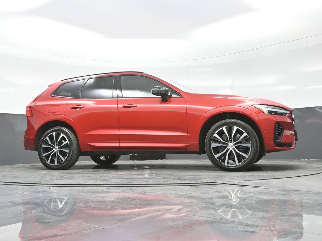 2023 Volvo XC60 T8 Ultimate photo 26