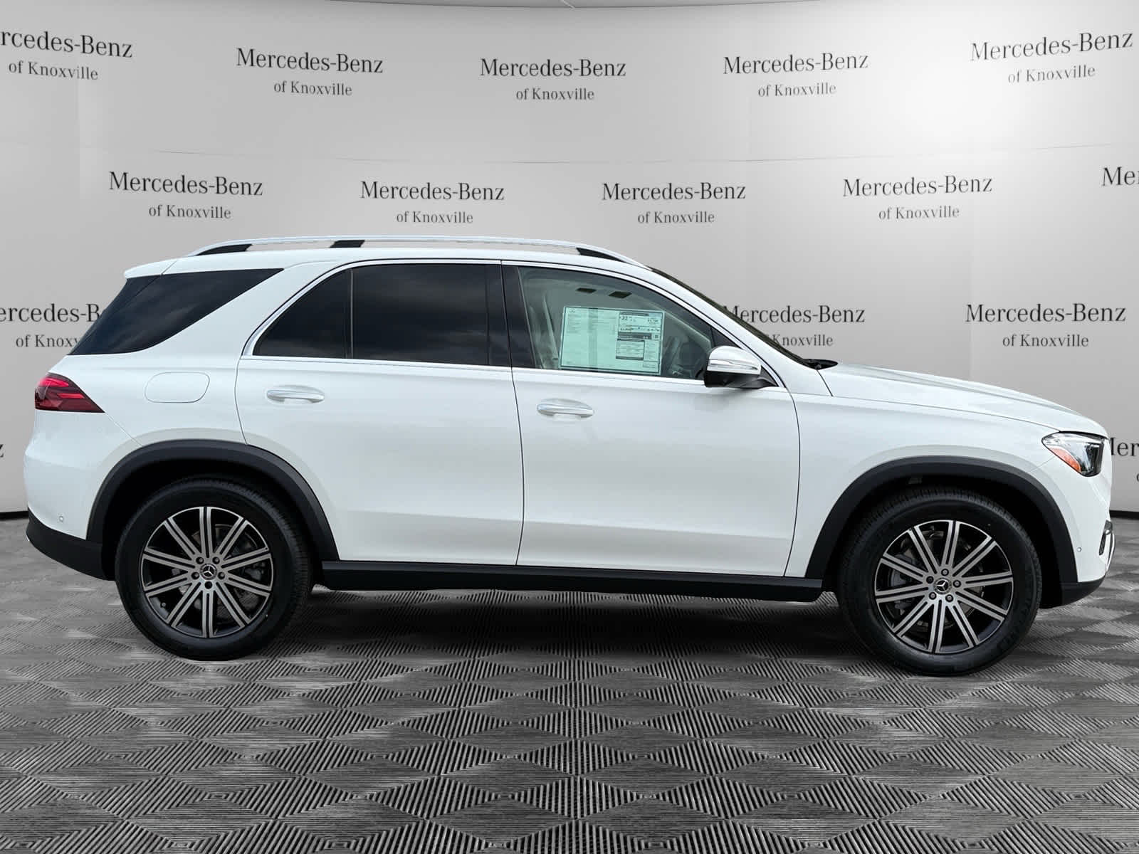 2026 Mercedes Benz GLE 350 4MATIC photo 5