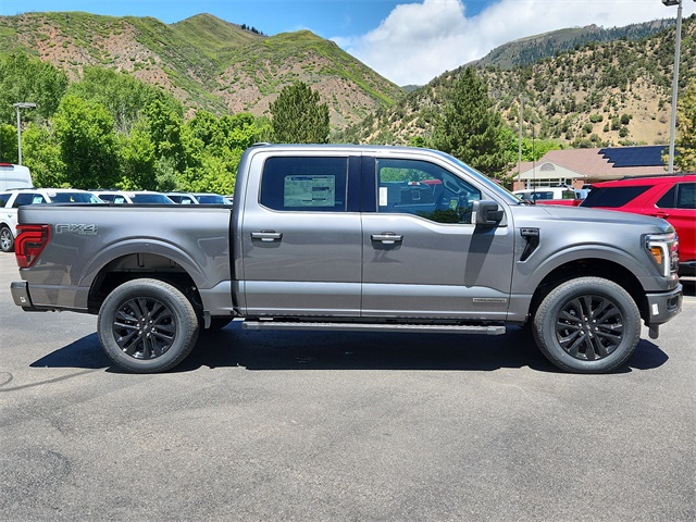 2025 Ford F-150 Lariat photo 2