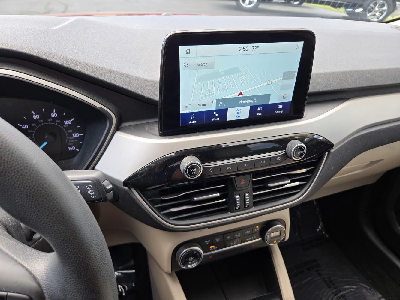 2020 Ford Escape SE photo 8
