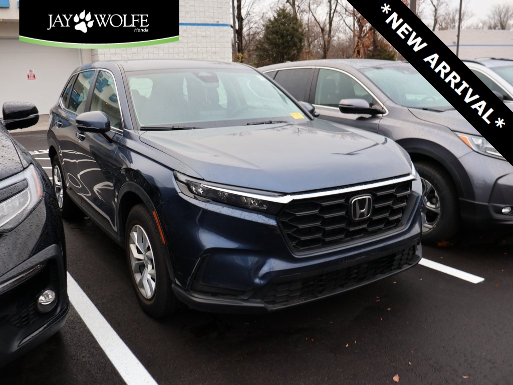 2024 Honda CR-V LX's photo