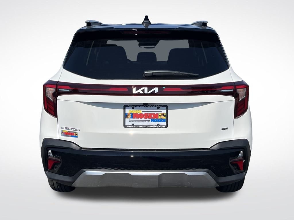 2026 Kia Seltos S photo 2