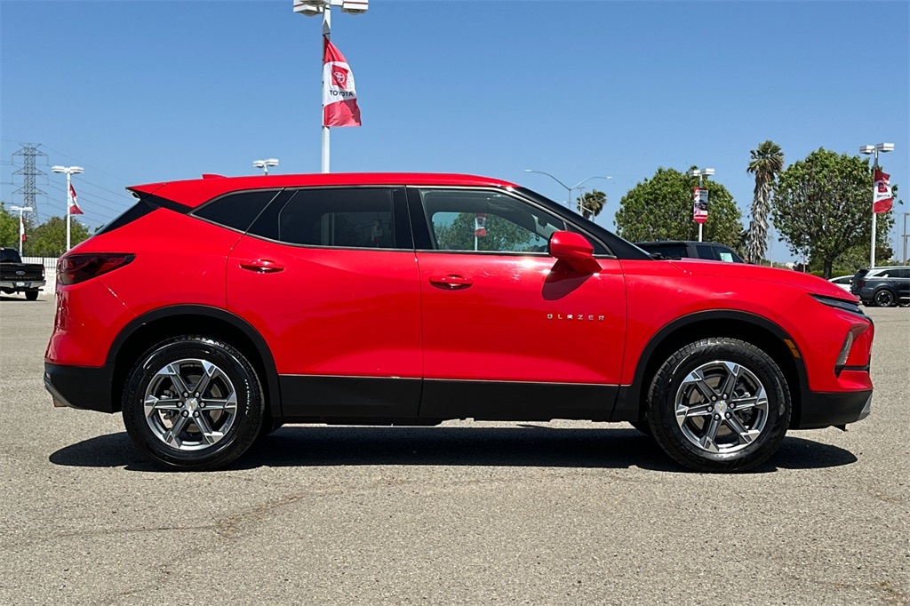 2024 Chevrolet Blazer 2LT photo 3