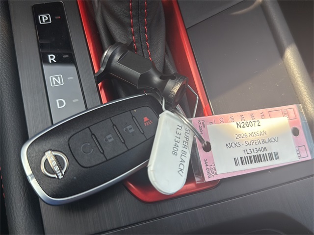 2026 Nissan Kicks SR photo 32