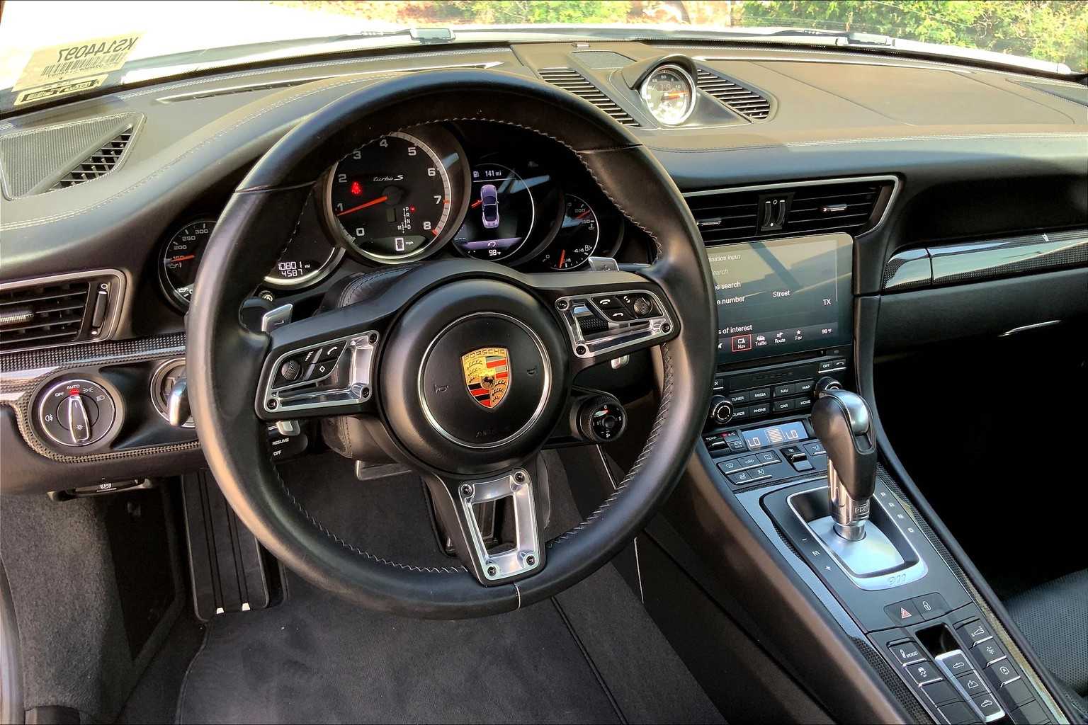 2019 Porsche 911 Turbo S photo 13