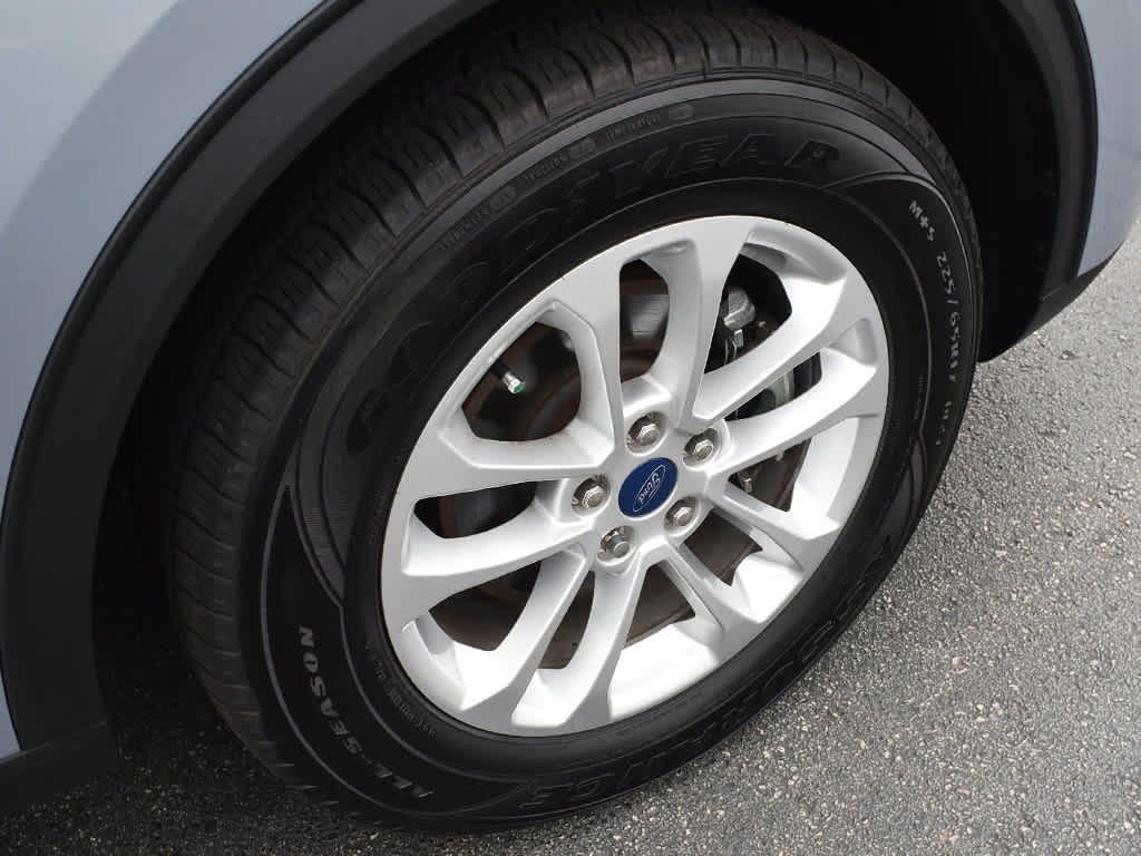 2022 Ford Escape SE photo 8