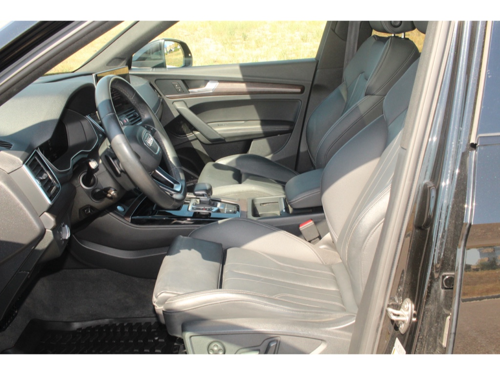 2022 Audi Q5 Sportback S line Premium Plus photo 9