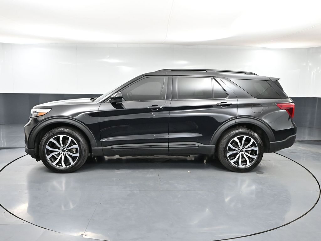 2024 Ford Explorer ST-Line photo 6