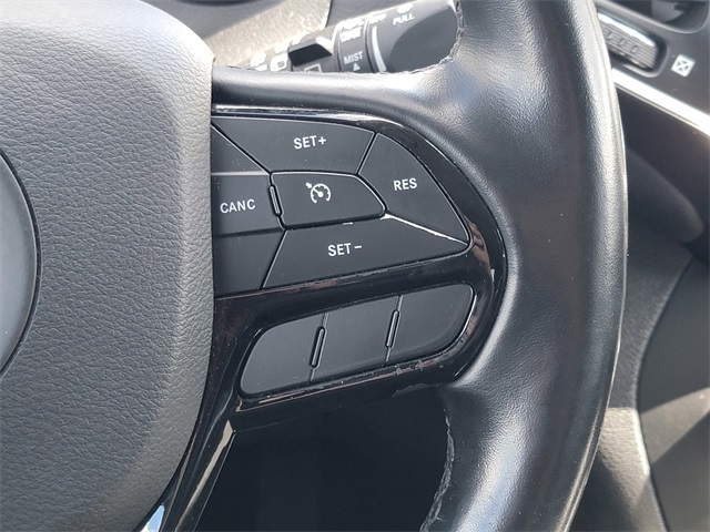 2020 Jeep Cherokee Altitude photo 29