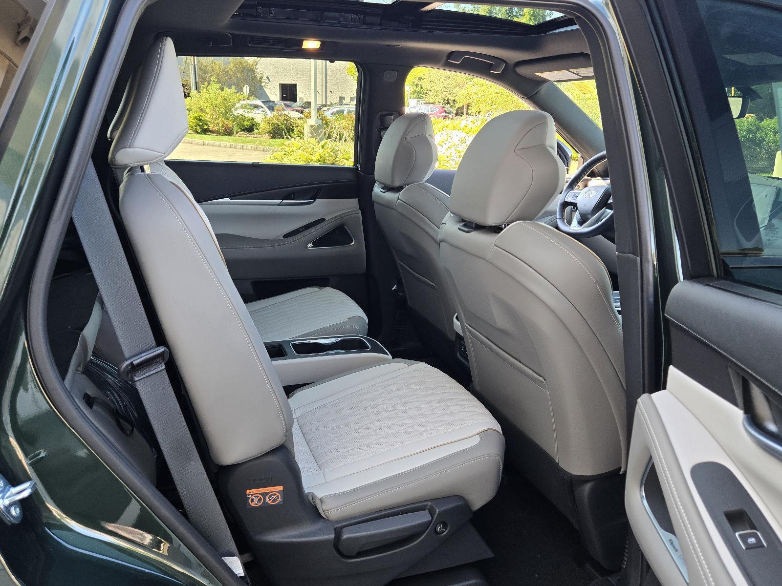 2026 Infiniti QX60 Autograph AWD photo 18