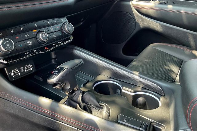 2025 Dodge Durango R/T Plus photo 9