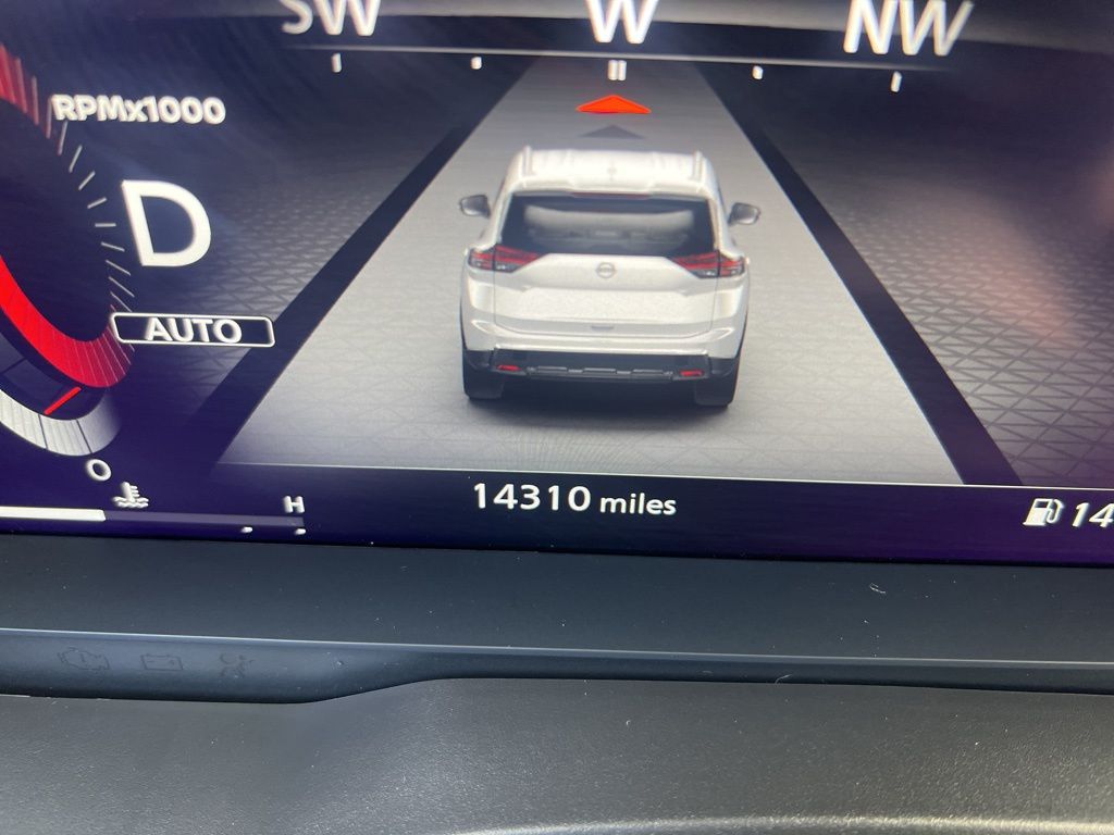 2024 Nissan Rogue Platinum photo 58