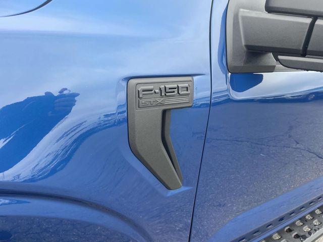 2023 Ford F-150 XL photo 11