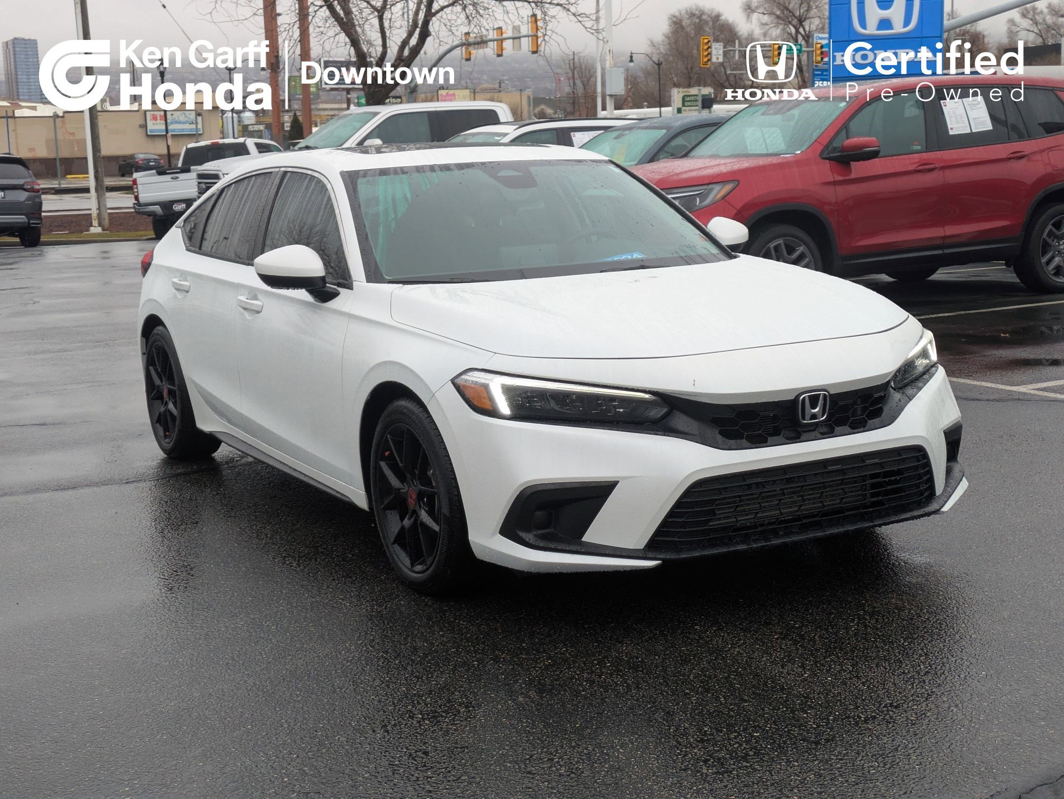 2024 Honda Civic Hatchback EX-L's photo