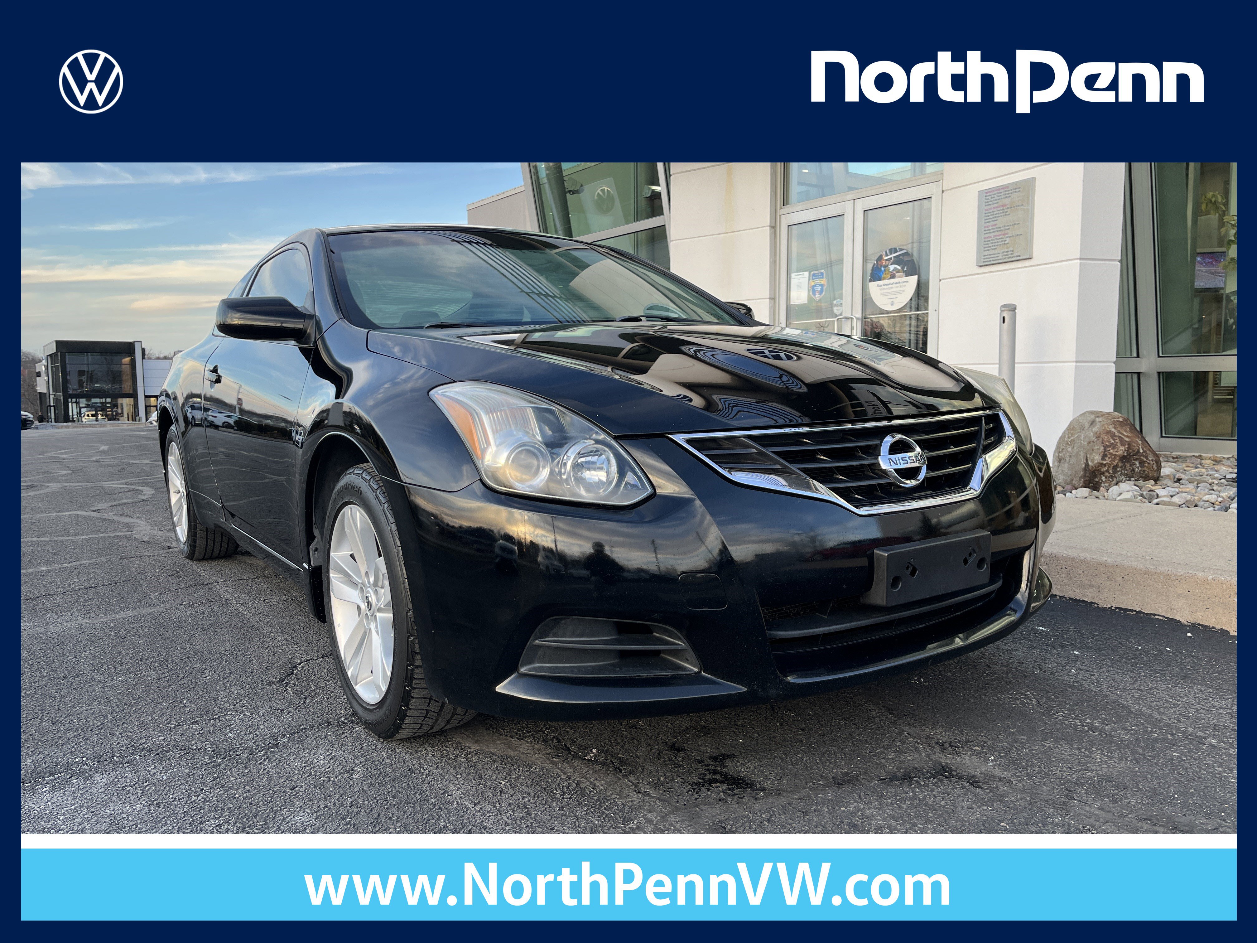 2011 Nissan Altima S's photo