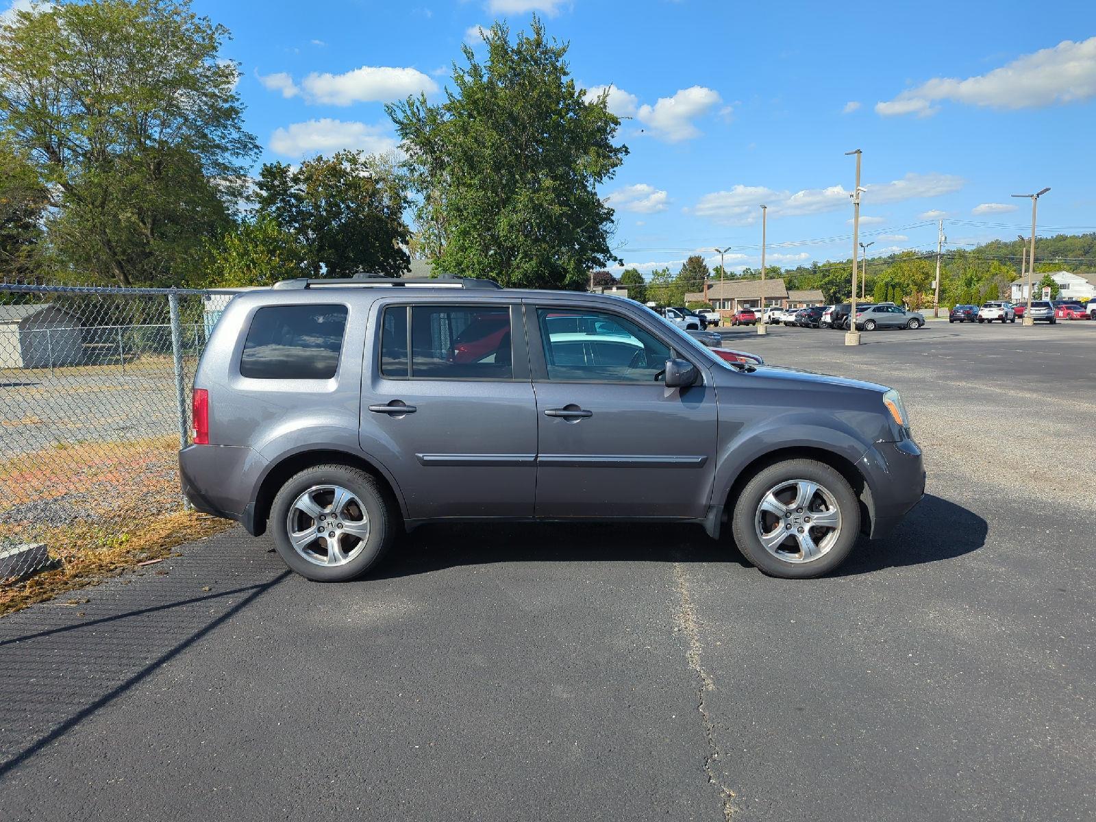 2014 Honda Pilot EX-L photo 4