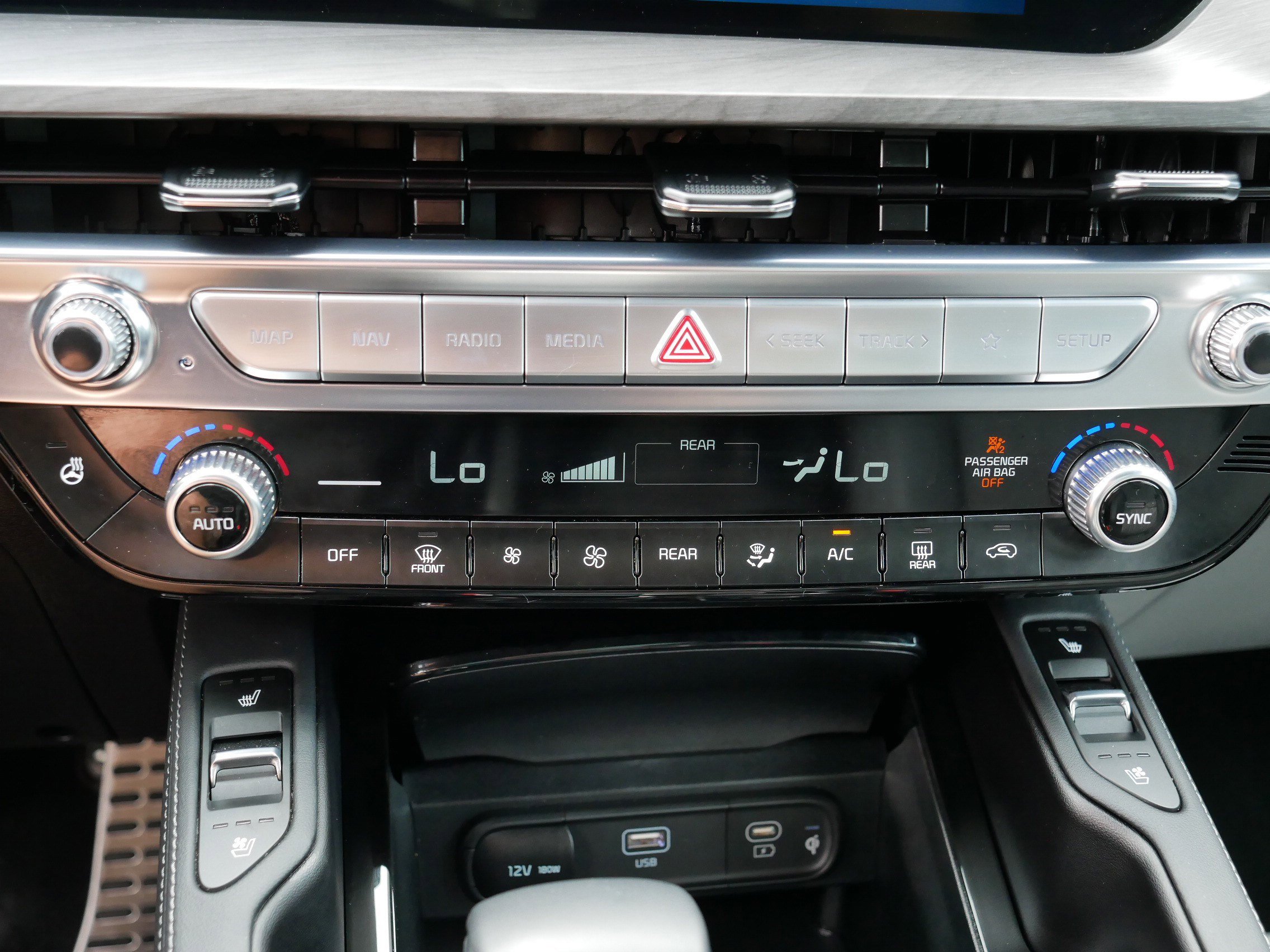 2024 Kia Telluride SX Prestige X-Line photo 22