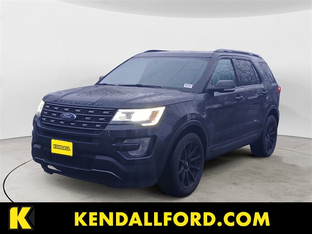 2017 Ford Explorer XLT's photo