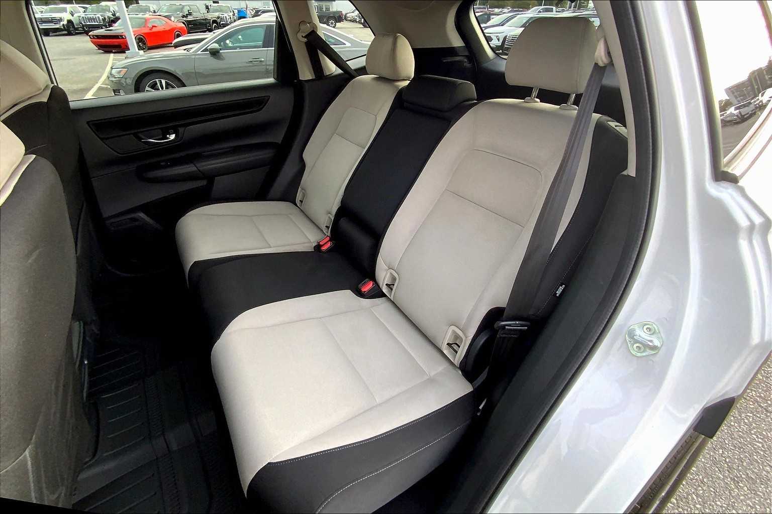 2023 Honda CR-V EX photo 18