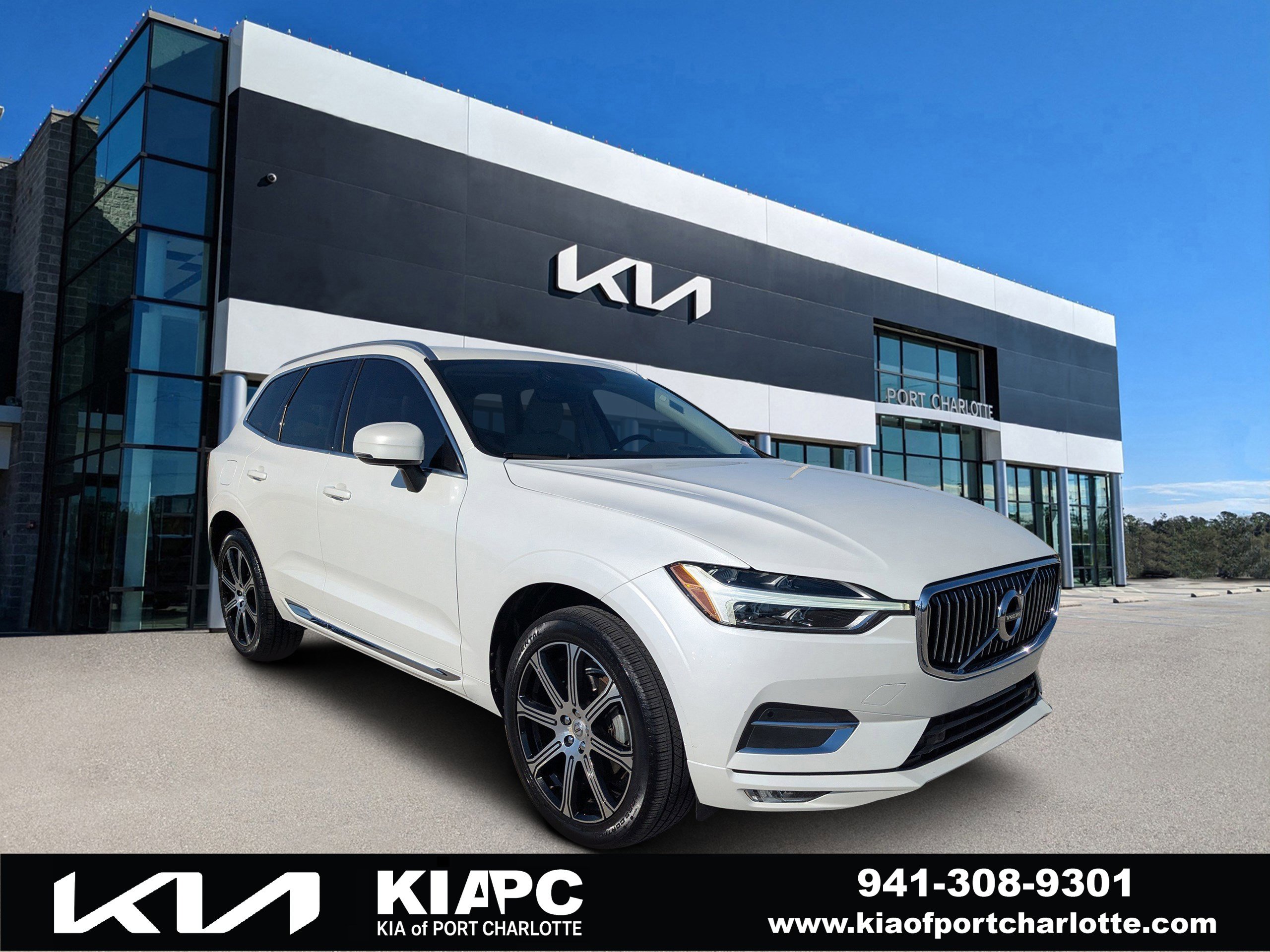 2021 Volvo XC60 Inscription's photo