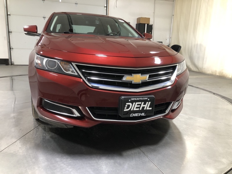 2017 Chevrolet Impala 1LT photo 2