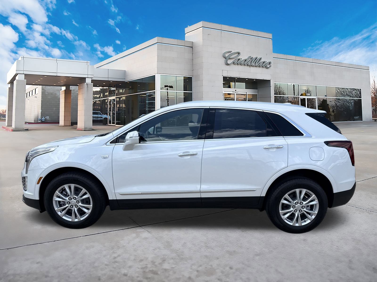 2025 Cadillac XT5 Luxury photo 6