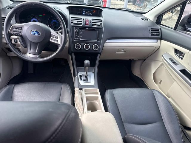 2014 Subaru Crosstrek 2.0i Hybrid Touring photo 16