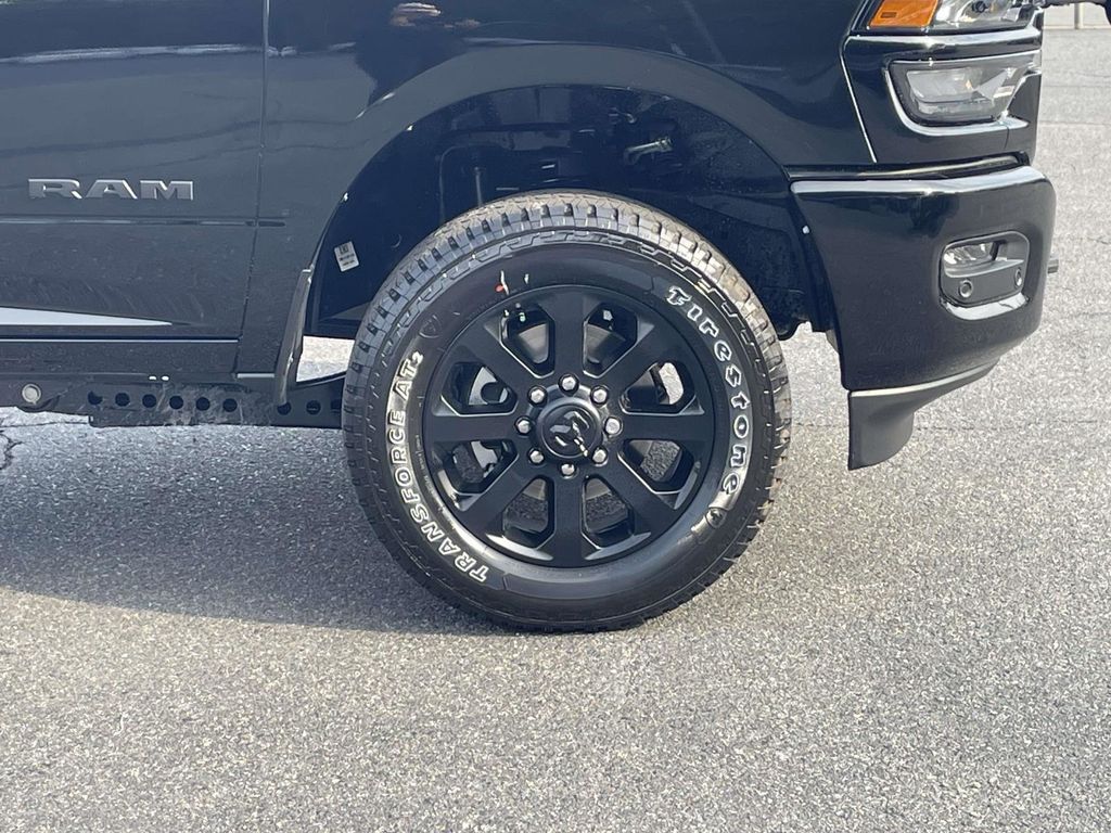 2026 Ram 2500 Big Horn photo 12