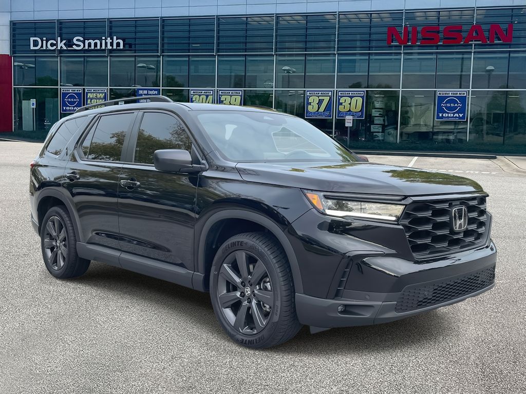 2025 Honda Pilot Sport's photo