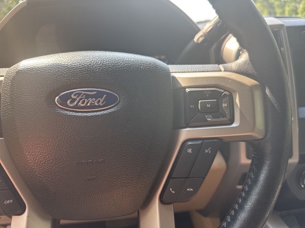 2019 Ford F-250 Lariat photo 12