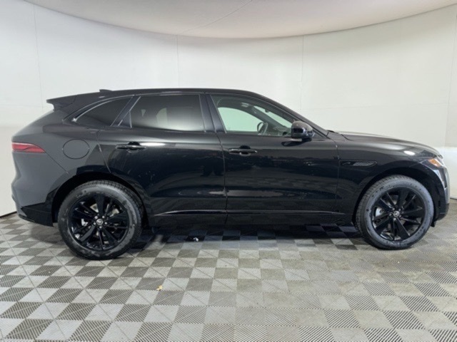 2026 Jaguar F-PACE P250 R-Dynamic S photo 2