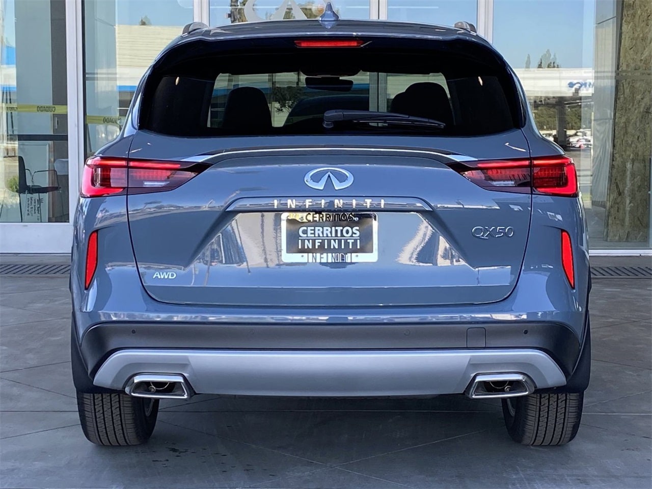 2025 Infiniti QX50 Luxe photo 5