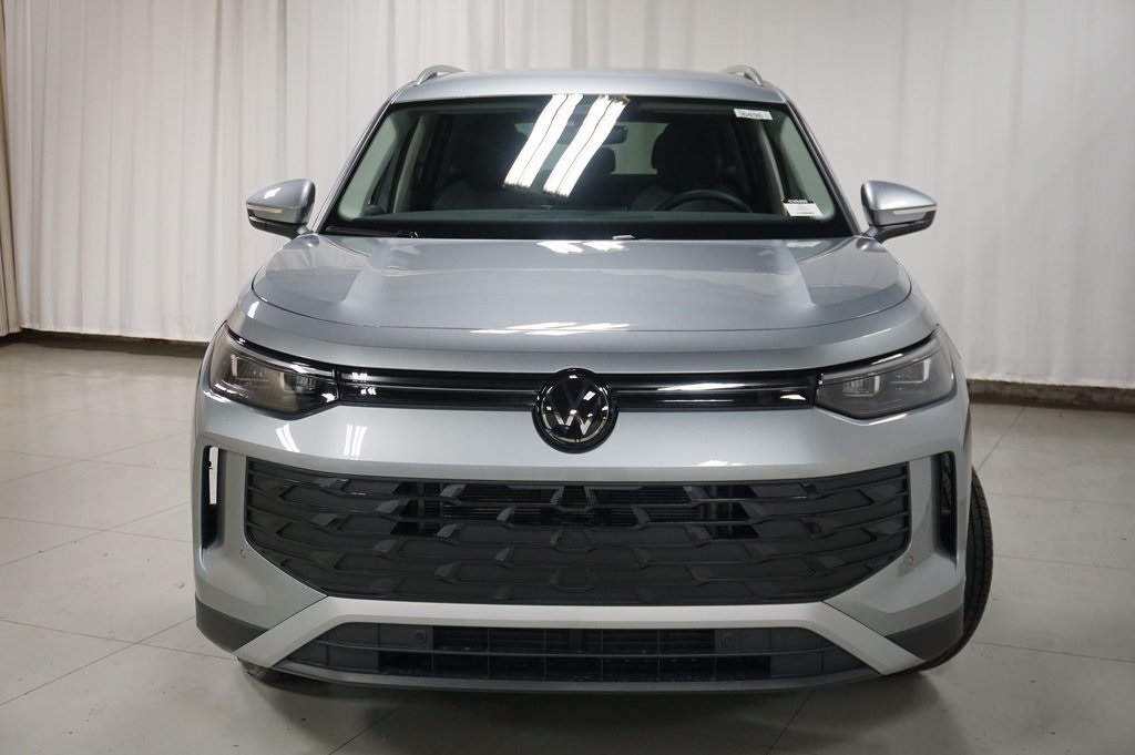 2025 Volkswagen Tiguan S photo 4