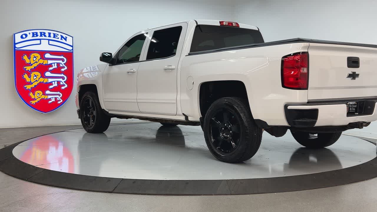 2017 Chevrolet Silverado 1500 LT photo 7