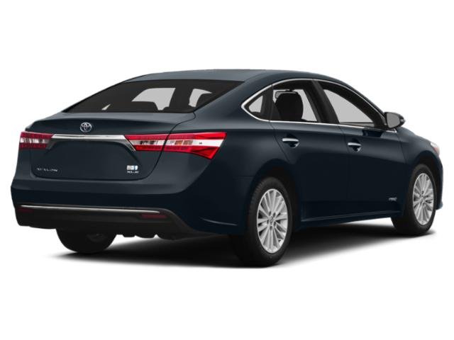 2015 Toyota Avalon Hybrid Limited photo 2