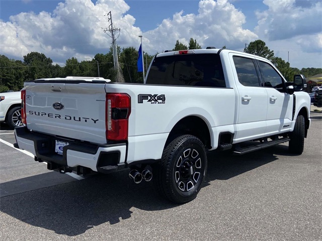 2024 Ford F-250 Lariat photo 3