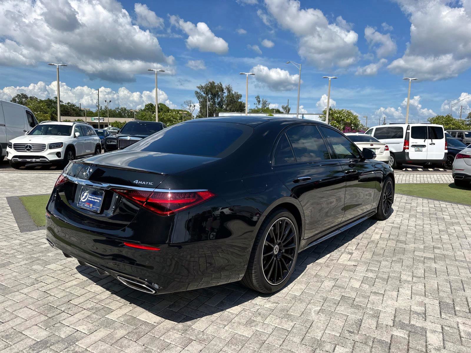2025 Mercedes Benz S 580 4MATIC photo 4