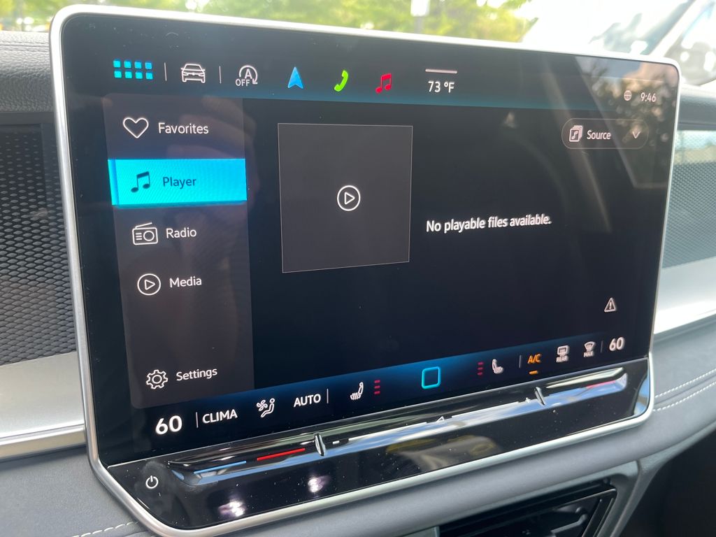 2025 Volkswagen Tiguan SE photo 11