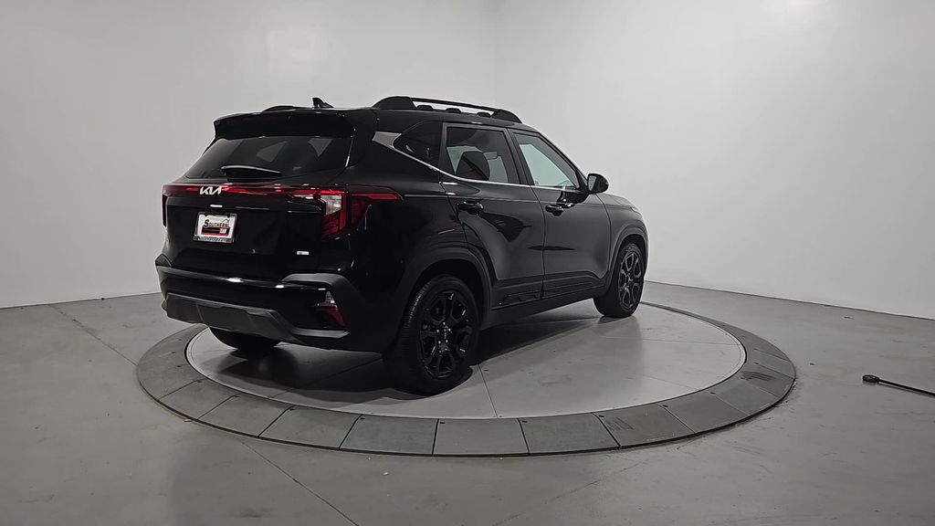 2024 Kia Seltos X-Line photo 4