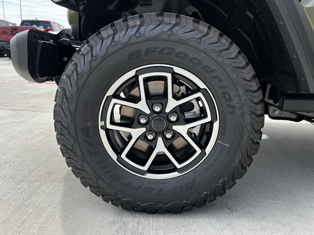 2025 Jeep Wrangler Rubicon photo 7