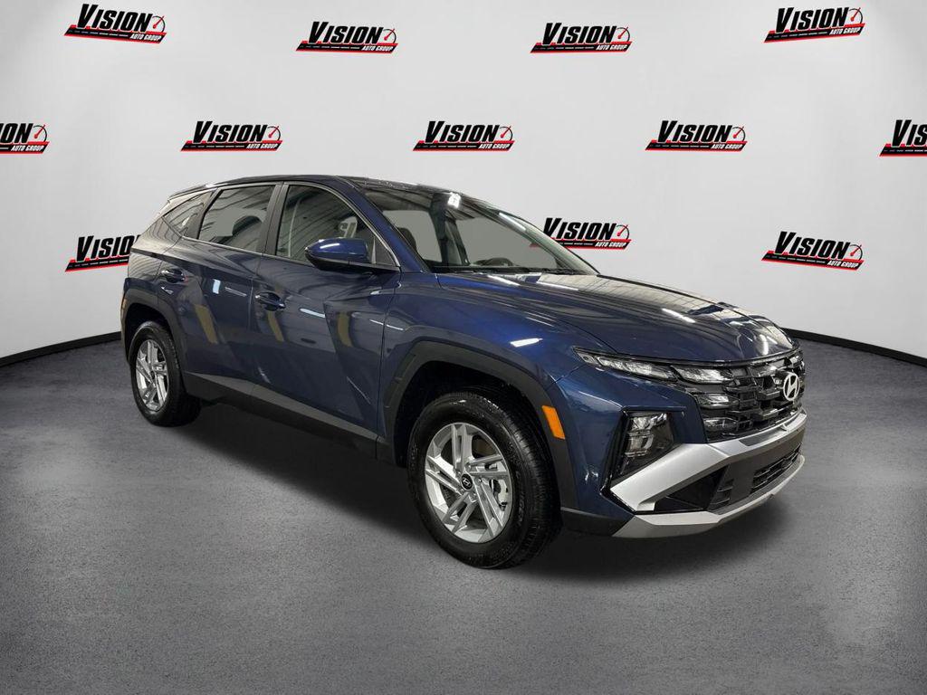 2026 Hyundai Tucson SE photo 3